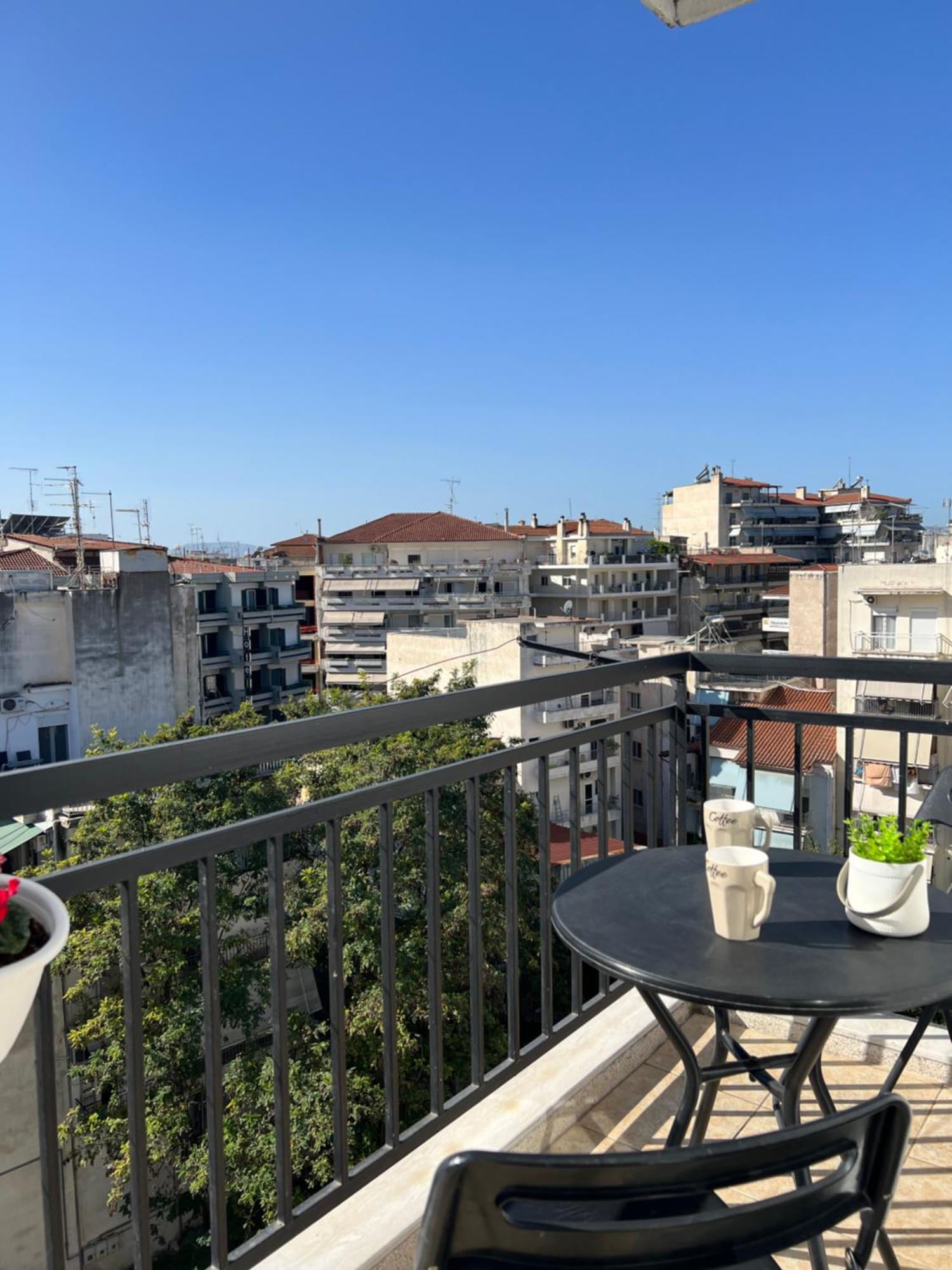 Rooftop Apartment ลาริซา ภายนอก รูปภาพ